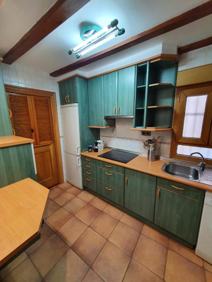 Gernika Urdaibai Apartment Bagian luar foto