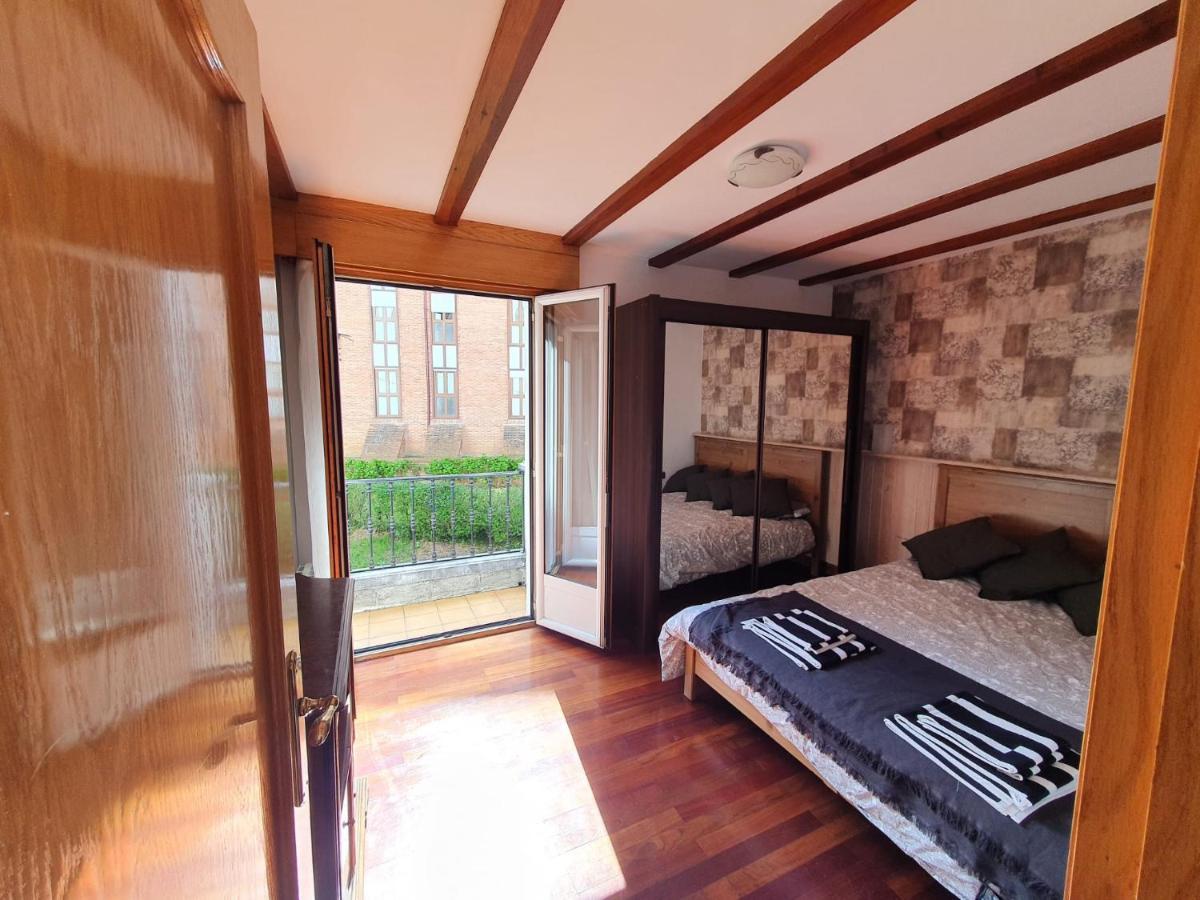 Gernika Urdaibai Apartment Bagian luar foto