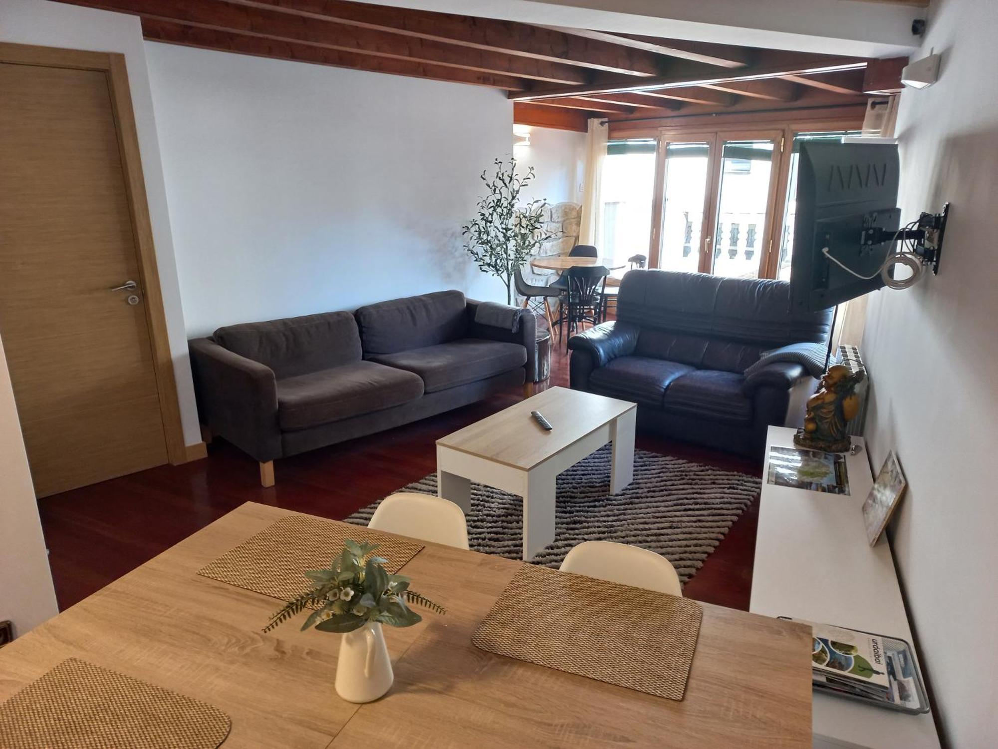Gernika Urdaibai Apartment Bagian luar foto